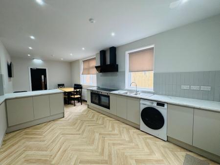 1 bedroom House of Multiple Occupation to let in Azalea Terrace North 1, Sunderland, SR2
