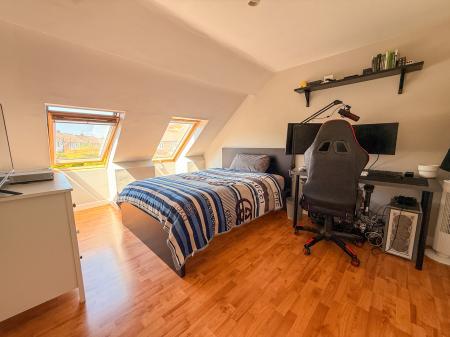 2 bedroom Semi-detached bungalow for sale in Longridge Square, Tunstall, Sunderland, SR2