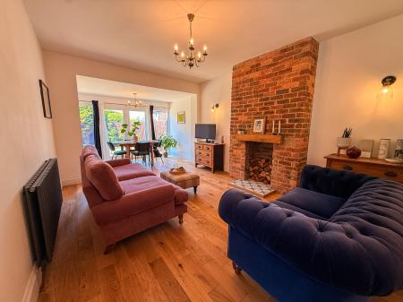 2 bedroom Semi-detached bungalow for sale in Longridge Square, Tunstall, Sunderland, SR2