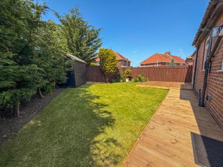2 bedroom Semi-detached bungalow for sale in Longridge Square, Tunstall, Sunderland, SR2