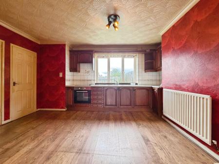 2 bedroom Semi-detached house for sale in Shaftesbury Avenue, Sunderland, SR2