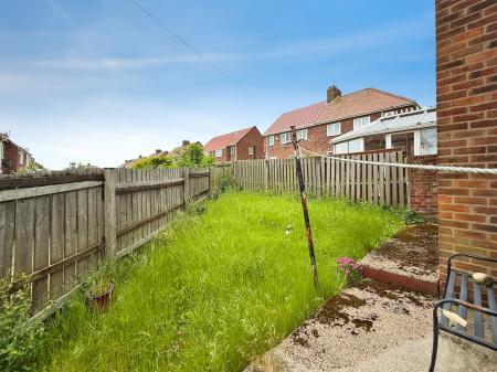2 bedroom Semi-detached house for sale in Shaftesbury Avenue, Sunderland, SR2