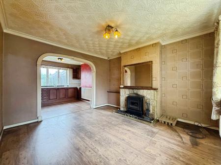 2 bedroom Semi-detached house for sale in Shaftesbury Avenue, Sunderland, SR2
