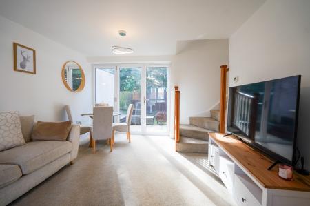 3 bedroom Flat for sale in Sternboro Park, Penshaw, Houghton le Spring, DH4