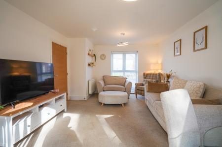 3 bedroom Flat for sale in Sternboro Park, Penshaw, Houghton le Spring, DH4