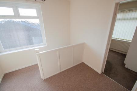 3 bedroom Semi-detached house to let in Belsfield Gardens, Jarrow, NE32