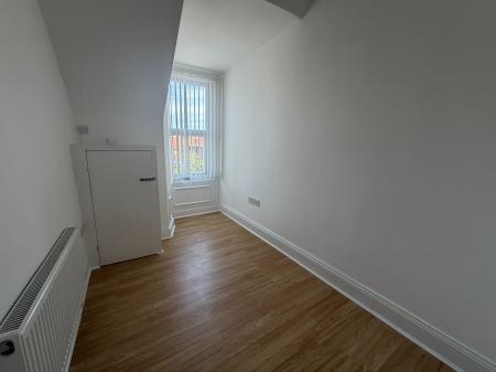 2 bedroom Flat to let in Whitehall Terrace, Pallion, Sunderland, SR4