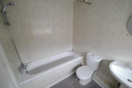 3 bedroom Terraced House to let in Lime Street, Sunderland, SR4