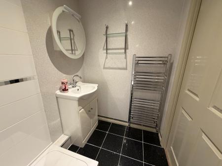 2 bedroom Flat to let in Sea Way, South Shields, NE33