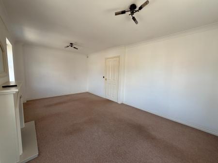 2 bedroom Flat to let in Sea Way, South Shields, NE33