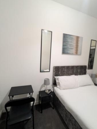 4 bedroom Maisonette for sale in Stanhope Road, South Shields, NE33