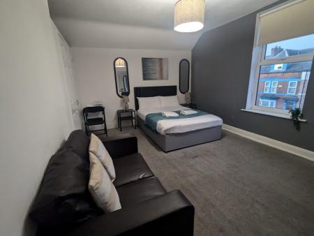4 bedroom Maisonette for sale in Stanhope Road, South Shields, NE33