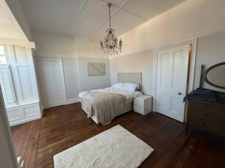 3 bedroom Flat to let in Maureen Terrace, Seaham, SR7