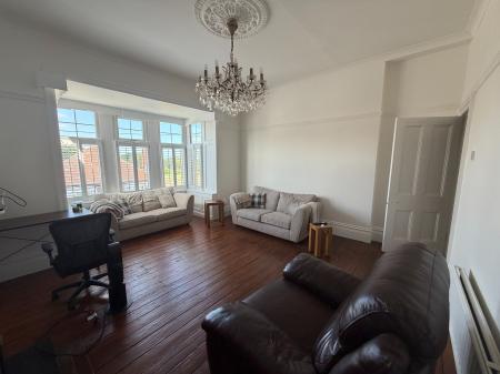 3 bedroom Flat to let in Maureen Terrace, Seaham, SR7