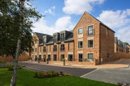 4 bedroom Town house for sale in Burdon Road, Sunderland, SR2