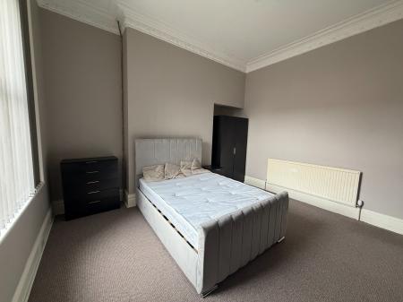 1 bedroom House of Multiple Occupation to let in Cresswell Terrace, Sunderland, SR2