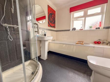 5 bedroom Detached house for sale in The Cheyne, Sunderland, SR3