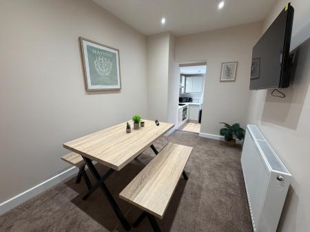 1 bedroom House share to let in Claremont Avenue South, Bensham, Gateshead, NE8