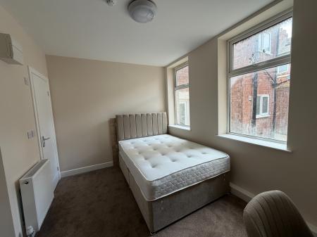 1 bedroom House of Multiple Occupation to let in Claremont Avenue South, Bensham, Gateshead, NE8