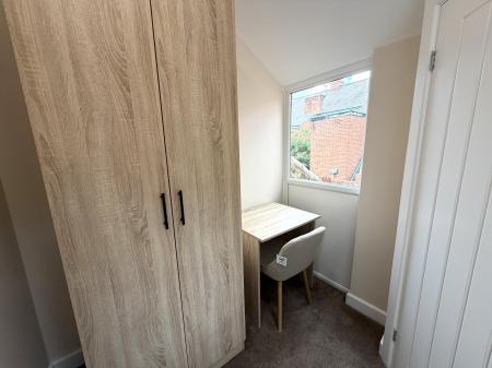 1 bedroom House share to let in Claremont Avenue South, Bensham, Gateshead, NE8