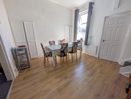 2 bedroom Terraced House for sale in Southwick Road, Sunderland, SR5