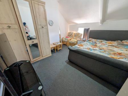 2 bedroom Terraced House for sale in Southwick Road, Sunderland, SR5