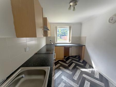1 bedroom Flat to let in Lofthill, Sunderland, SR3