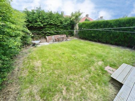 2 bedroom Semi-detached house for sale in Meadow Street, Houghton Le Spring, DH5
