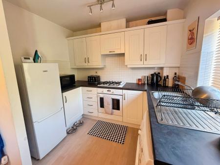 1 bedroom Flat for sale in Troilus Gardens, Hebburn, NE31
