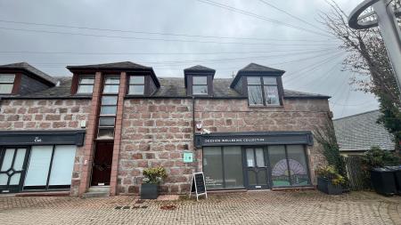 2 bedroom Flat to let in Scott Skinner Square, Banchory, AB31