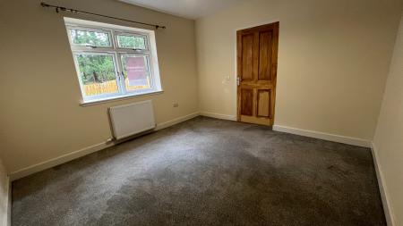 3 bedroom Semi-detached house to let in Inchmarlo Road, Banchory, AB31