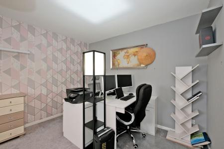 2 bedroom Semi-detached house for sale in 11 Greenbrae Walk, Bridge of Don, Aberdeen, AB23