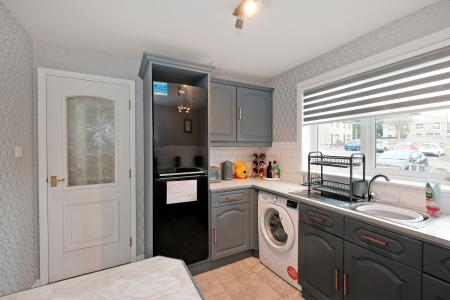 2 bedroom Semi-detached house for sale in 11 Greenbrae Walk, Bridge of Don, Aberdeen, AB23