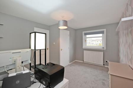 2 bedroom Semi-detached house for sale in 11 Greenbrae Walk, Bridge of Don, Aberdeen, AB23