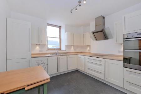 2 bedroom End of terrace house for sale in 13 Pilot Square, Footdee, Aberdeen, AB11