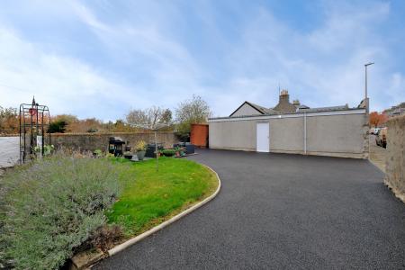 4 bedroom Detached house for sale in 146 Broomhill Road, Broomhill, Aberdeen, AB10