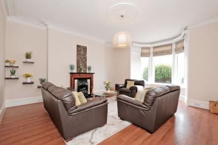 2 bedroom Flat for sale in 16 Belvidere Crescent, Rosemount, Aberdeen, AB25