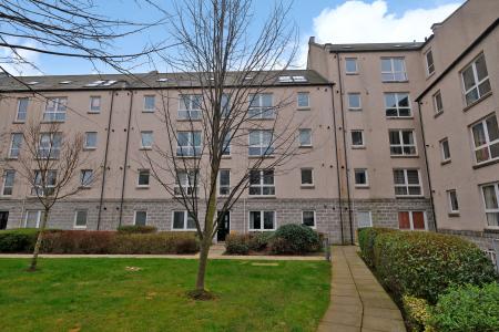 2 bedroom Flat for sale in Millburn Street, The City Centre, Aberdeen, AB11