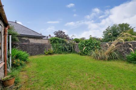 1 bedroom Flat for sale in 294 Union Grove, The West End, Aberdeen, AB10