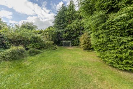 4 bedroom Flat for sale in 364 North Deeside Road, Cults, Aberdeen, AB15