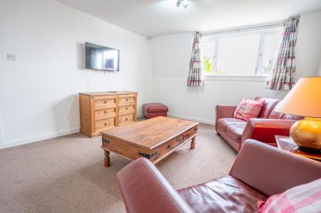 3 bedroom Flat for sale in 415 Clifton Road, Hilton, Aberdeen, AB24