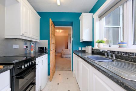 2 bedroom Flat for sale in 54 Balmoral Place, The City Centre, Aberdeen, AB10