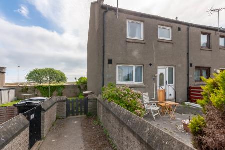 2 bedroom End of terrace house for sale in 6 School Walk, Seaton, Aberdeen, AB24