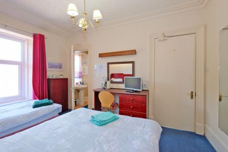 7 bedroom Detached house for sale in Brentwood Villa Guest House, 560 King St, Aberdeen, AB24