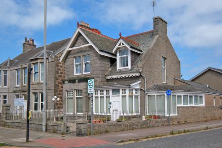 7 bedroom Detached house for sale in Brentwood Villa Guest House, 560 King St, Aberdeen, AB24