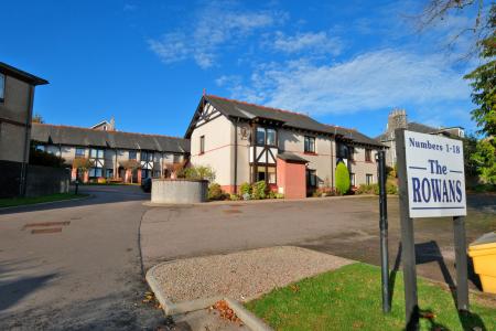 2 bedroom Flat for sale in The Rowans, Cults, Aberdeen, AB15