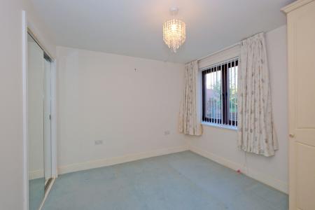 2 bedroom Flat for sale in The Rowans, Cults, Aberdeen, AB15