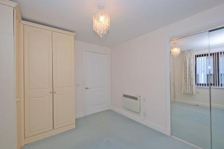 2 bedroom Flat for sale in The Rowans, Cults, Aberdeen, AB15