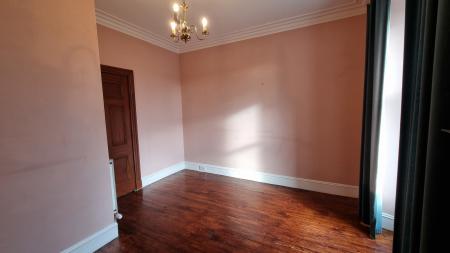 3 bedroom Flat to let in Bonnymuir Place, Midstocket, Aberdeen, AB15