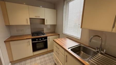 2 bedroom Flat to let in Hilton Drive, Hilton, Aberdeen, AB24